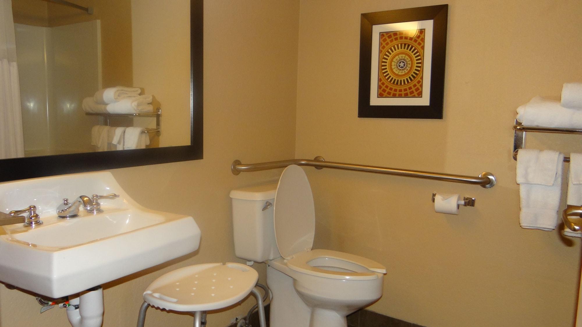 Wyndham Garden Oklahoma City Resort & Conference Hotel Near Airport, Fairgrounds Paycom & I40 Eksteriør billede
