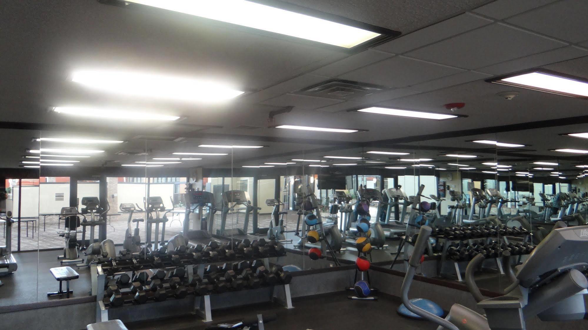 Wyndham Garden Oklahoma City Resort & Conference Hotel Near Airport, Fairgrounds Paycom & I40 Eksteriør billede